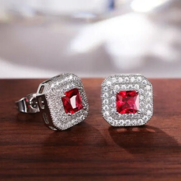 NWT STERLING SILVER DIAMOND Stud EARRINGS - Picture 2 of 4